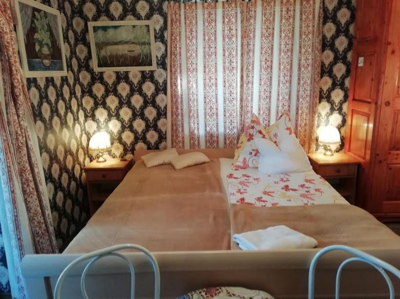 Ilona Kis Kastely Panzio Hotell Keszthely Eksteriør bilde